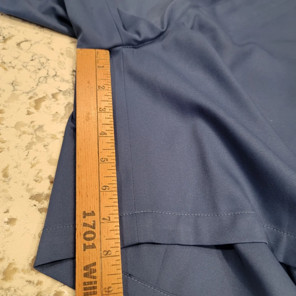 Vineyard Vines 8" Blue Shorts Size‎ 38 - Picture 5 of 6